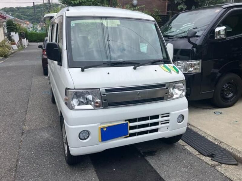 MITSUBISHI MINICAB VAN