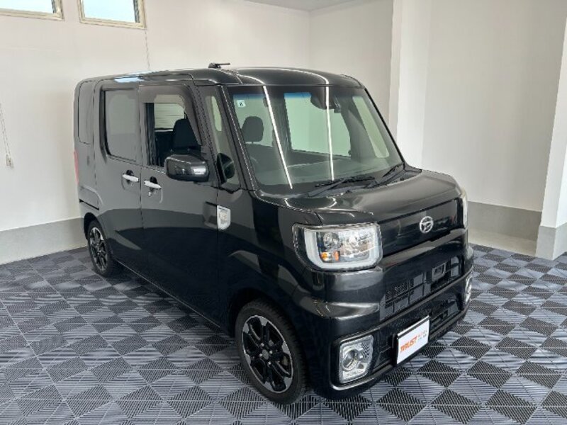 DAIHATSU HIJET CADDIE
