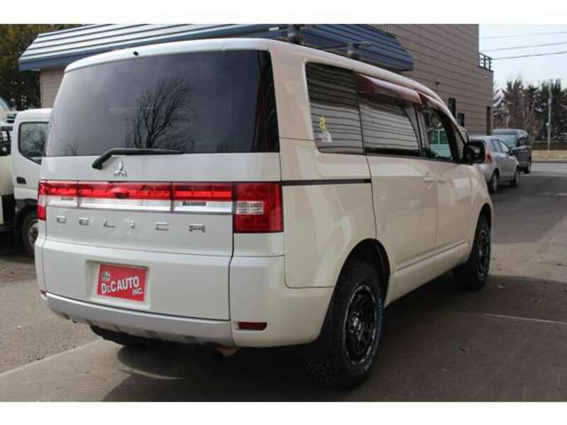 DELICA D5
