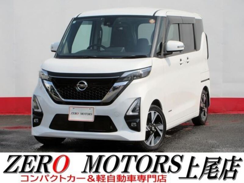 NISSAN ROOX