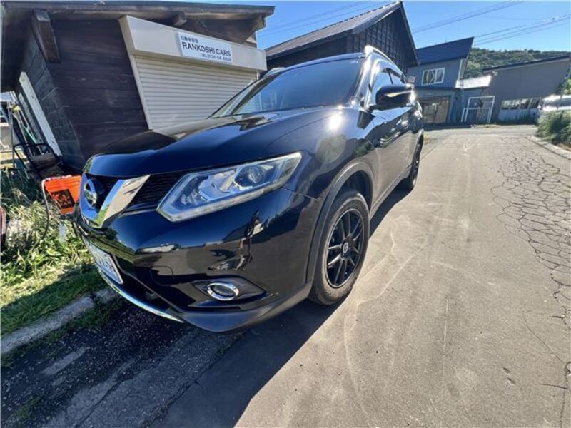 NISSAN X-TRAIL