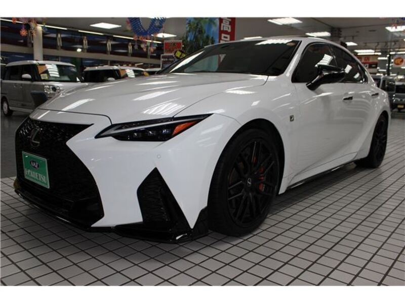 LEXUS IS