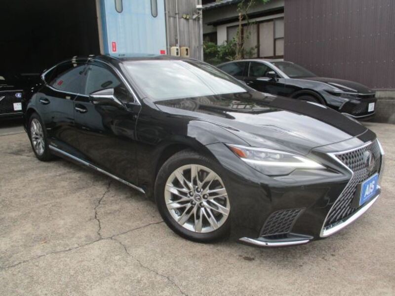 LEXUS LS