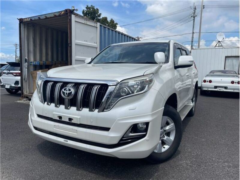 TOYOTA LAND CRUISER PRADO