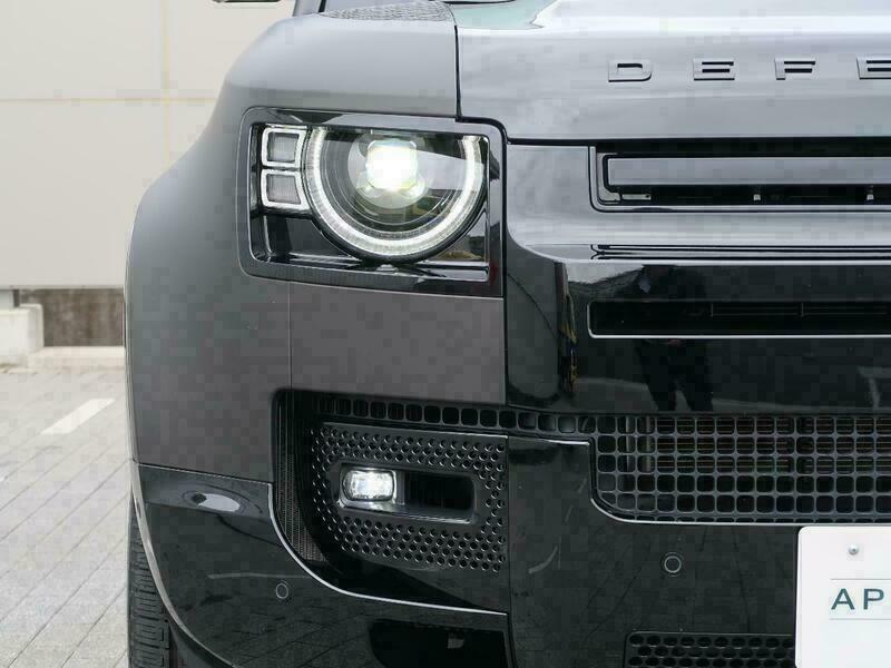 DEFENDER