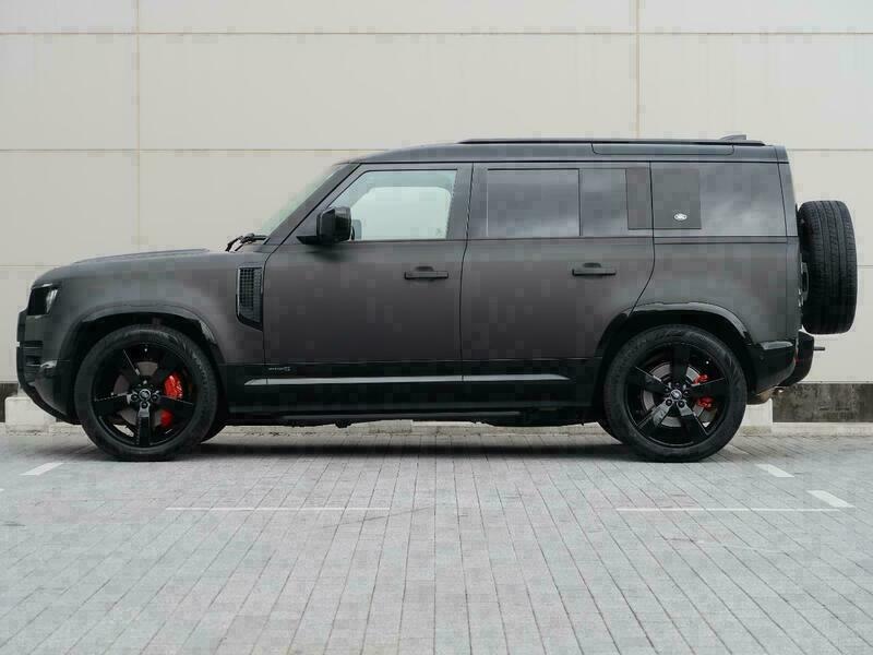DEFENDER