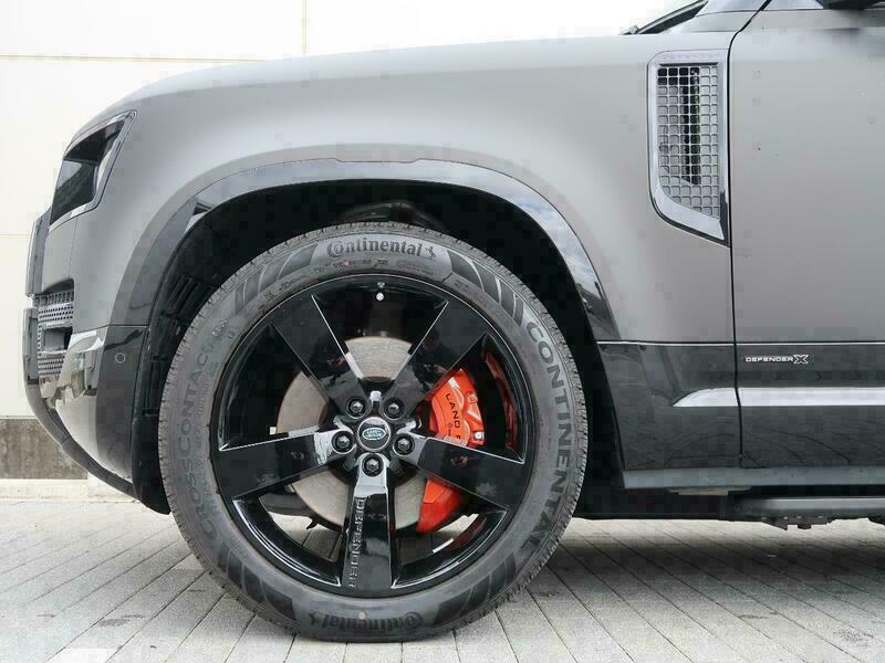 DEFENDER