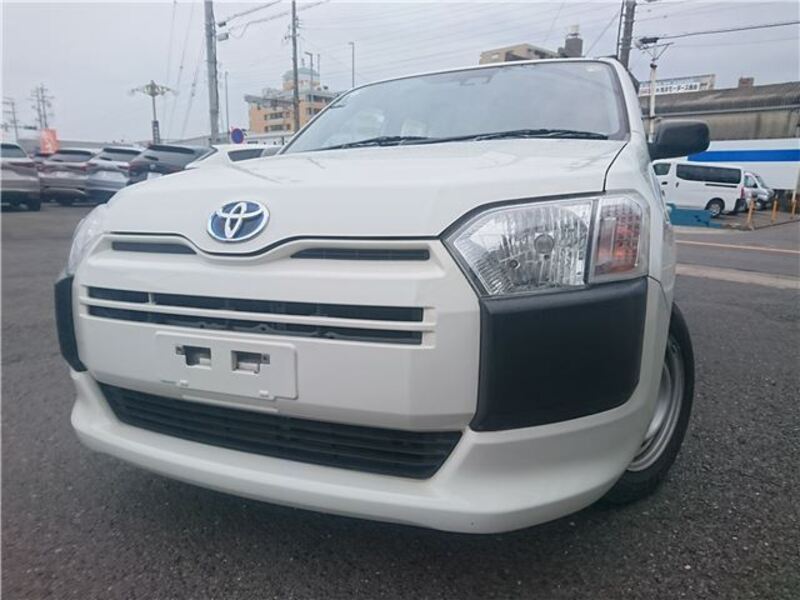 TOYOTA SUCCEED