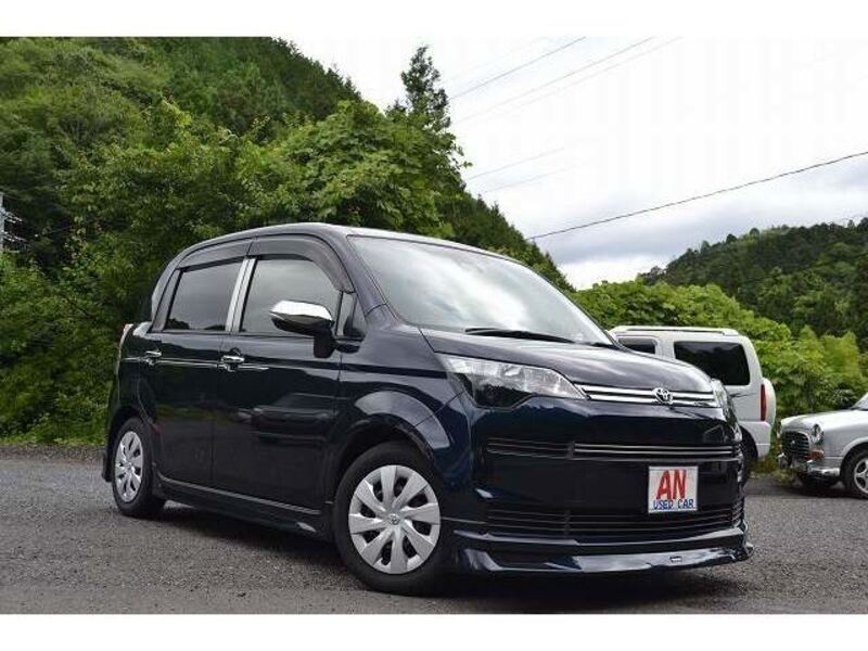TOYOTA SPADE