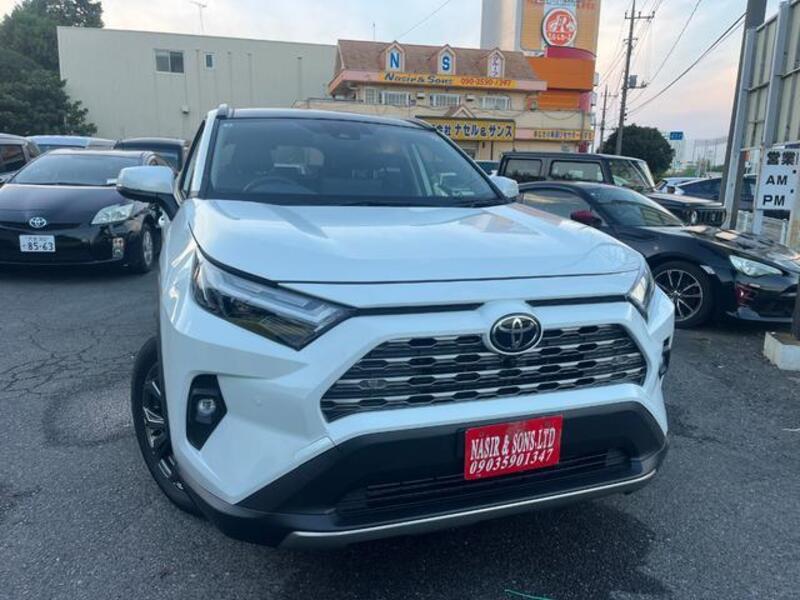 TOYOTA RAV4