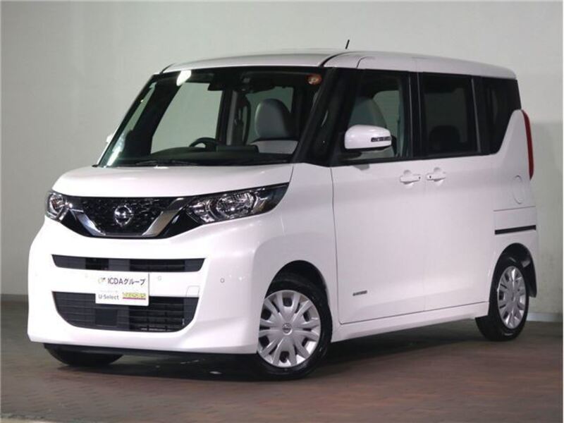NISSAN ROOX