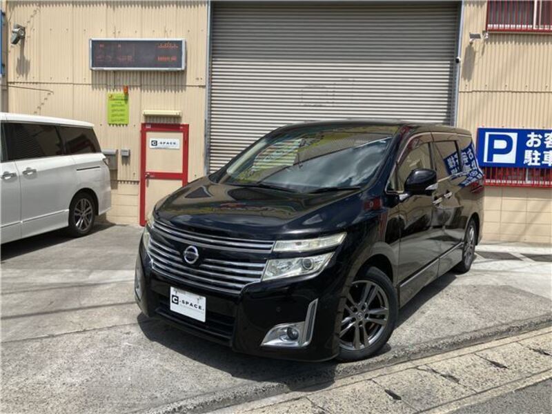 NISSAN ELGRAND