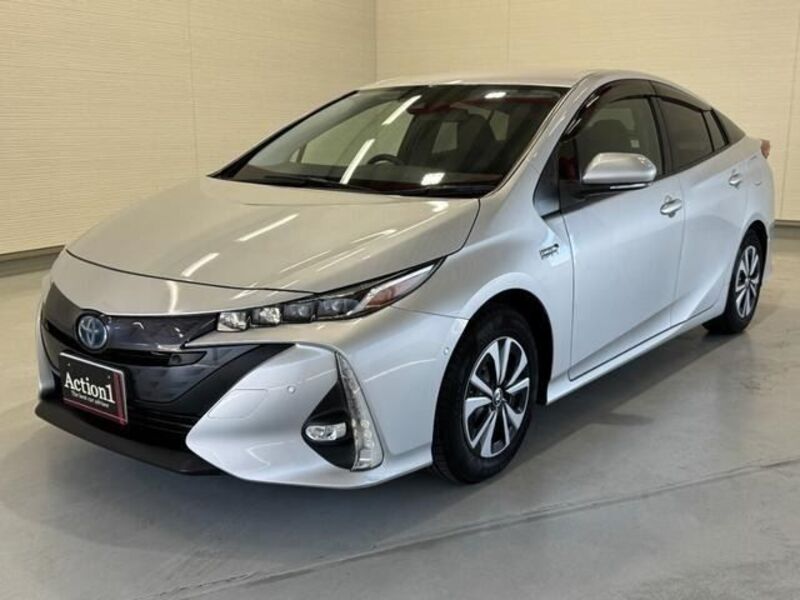 TOYOTA PRIUS PHV