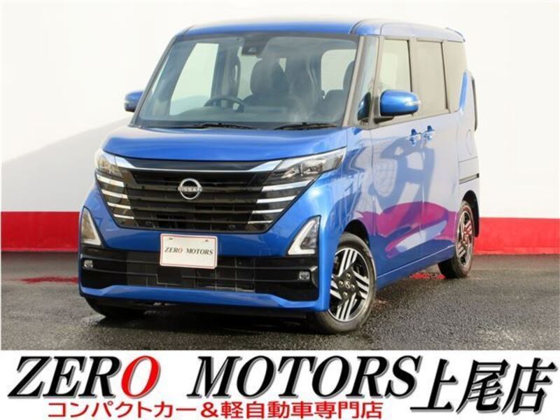 NISSAN ROOX