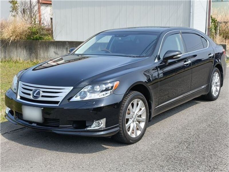 LEXUS LS