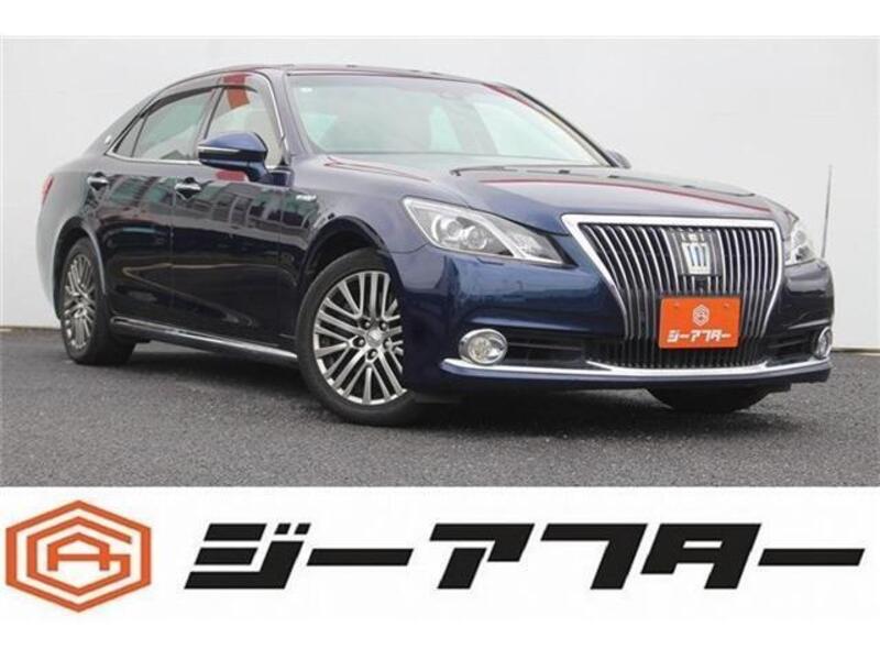 TOYOTA CROWN MAJESTA
