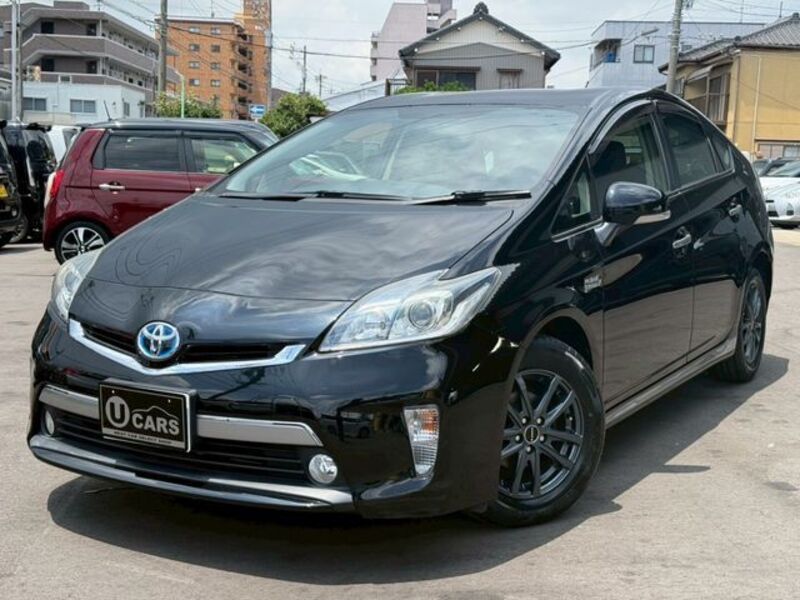 TOYOTA PRIUS PHV