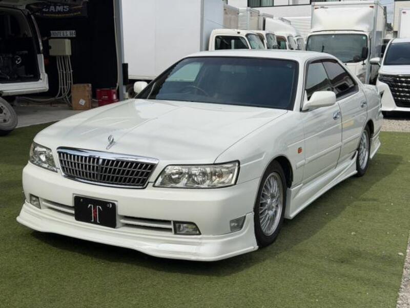 NISSAN LAUREL