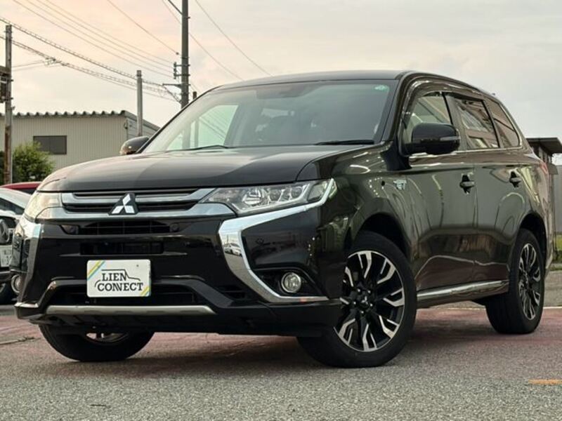 MITSUBISHI OUTLANDER PHEV