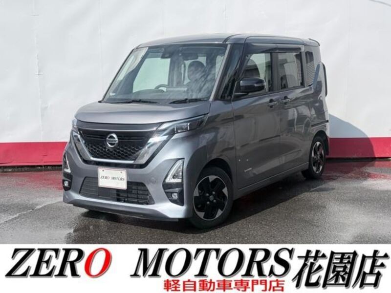 NISSAN ROOX