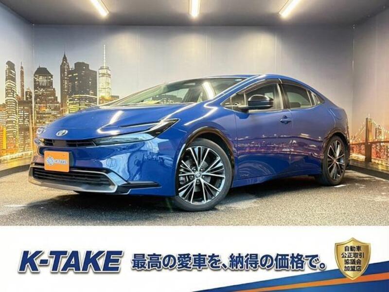 TOYOTA PRIUS