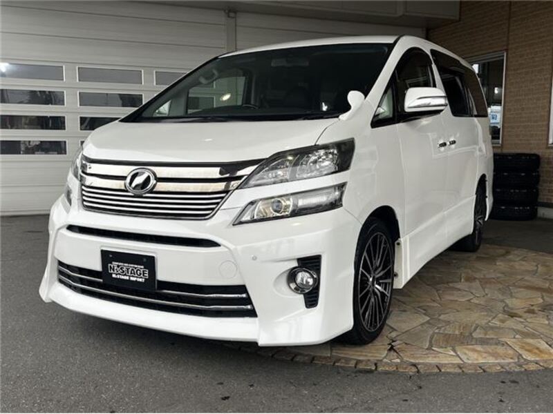 TOYOTA VELLFIRE