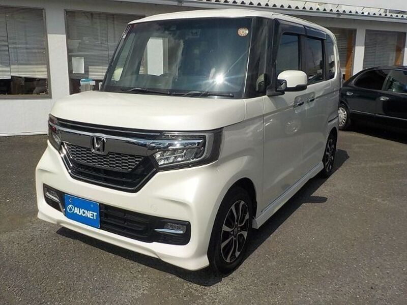 HONDA N BOX CUSTOM