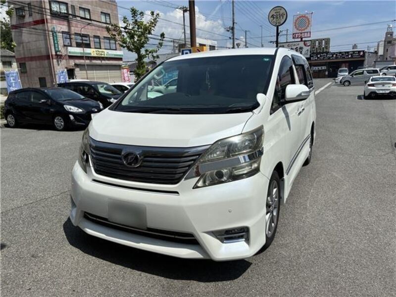 TOYOTA VELLFIRE