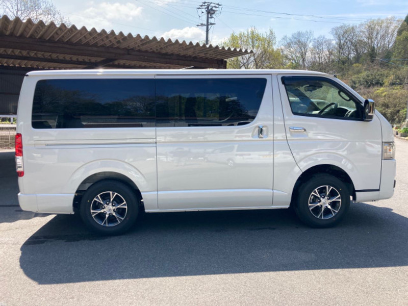 HIACE VAN-4