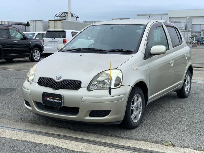 TOYOTA VITZ