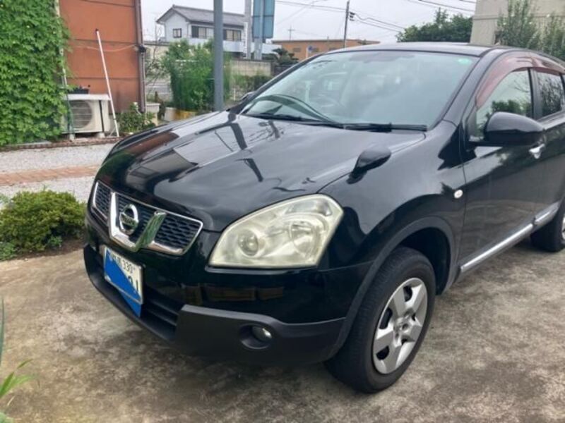 NISSAN DUALIS
