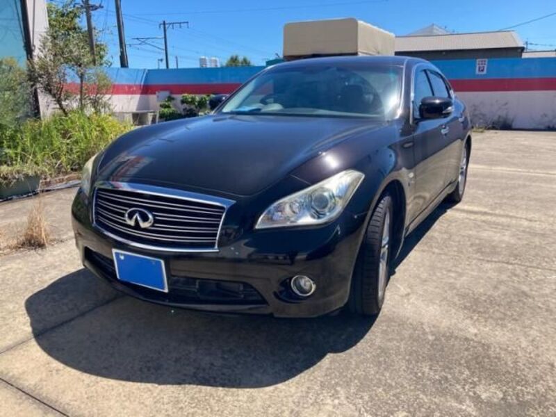 NISSAN FUGA HYBRID