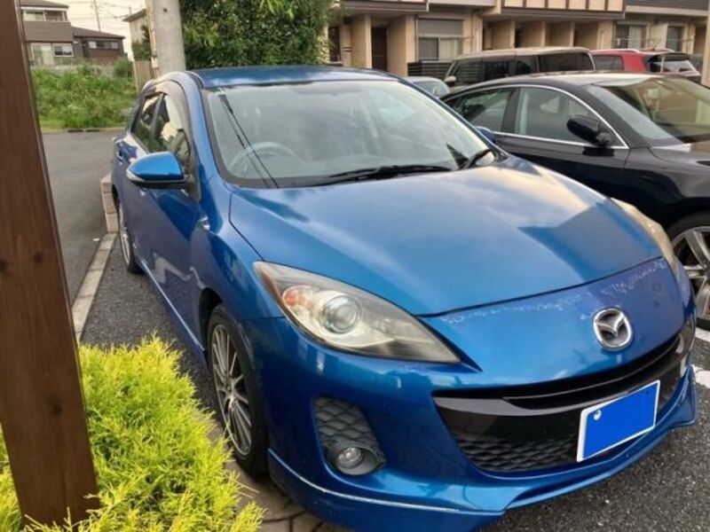 MAZDA AXELA SPORTS
