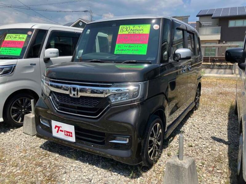 HONDA N BOX CUSTOM
