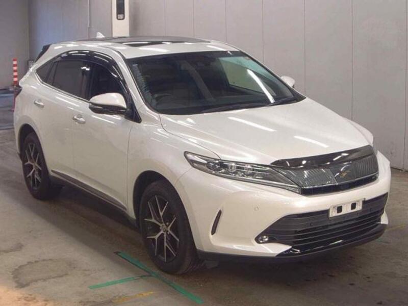TOYOTA HARRIER