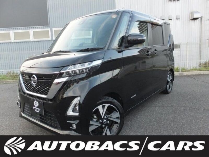 NISSAN ROOX