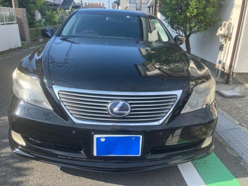 LEXUS LS