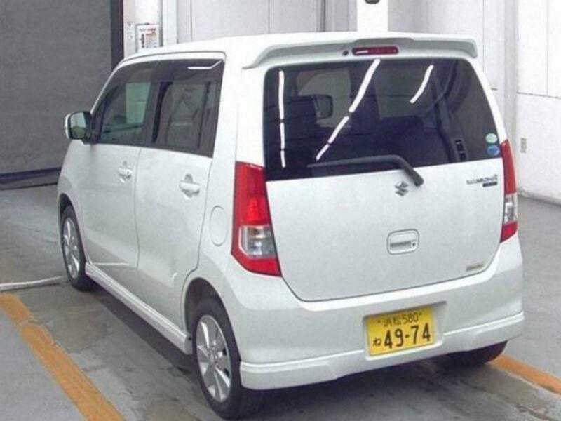 WAGON R