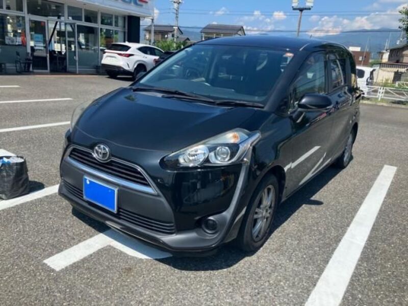 TOYOTA SIENTA