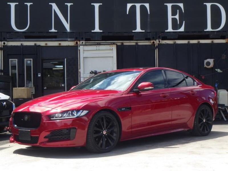 JAGUAR XE