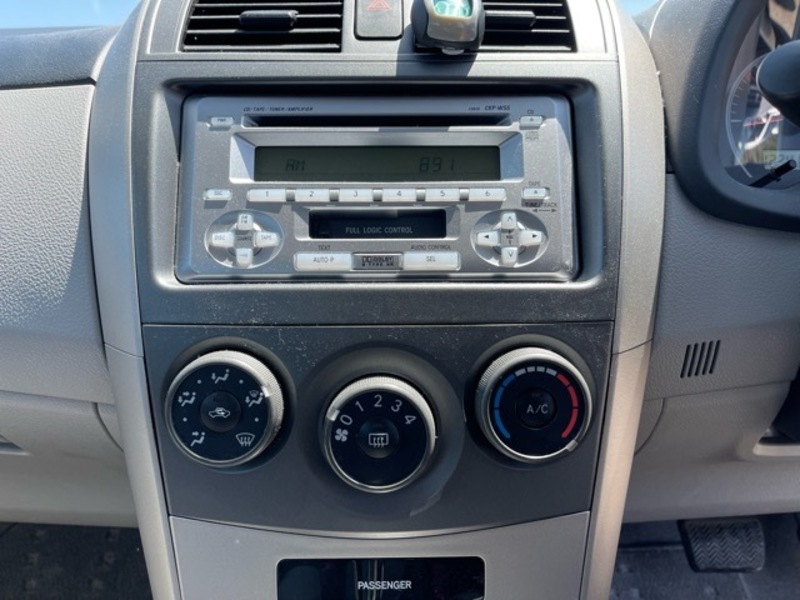 COROLLA AXIO
