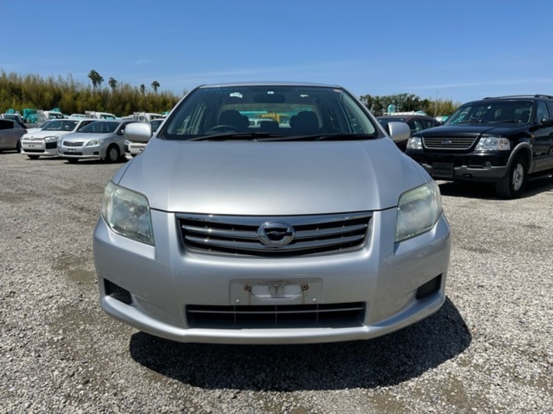 COROLLA AXIO