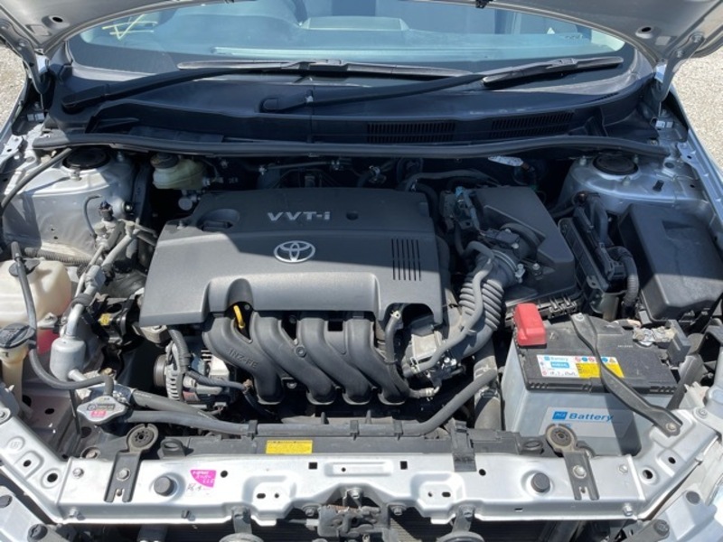COROLLA AXIO