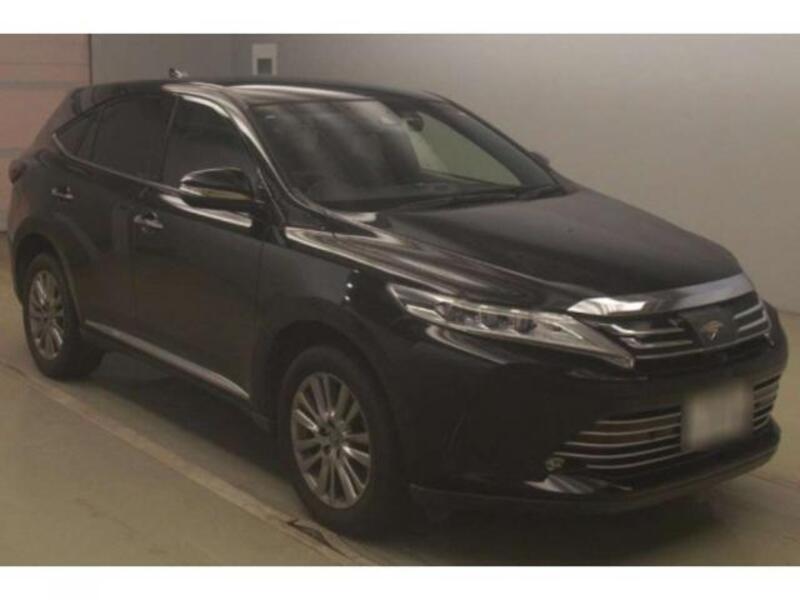 TOYOTA HARRIER