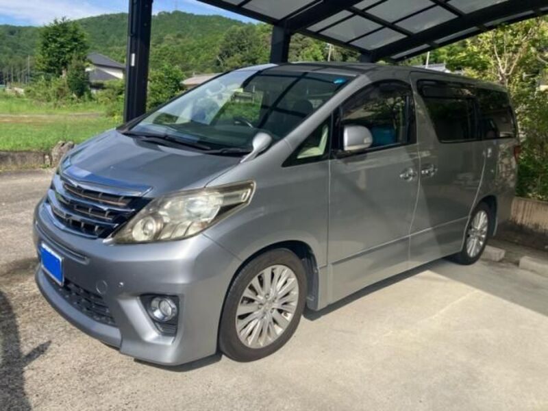 TOYOTA ALPHARD