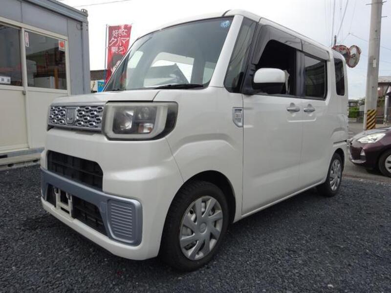 DAIHATSU WAKE