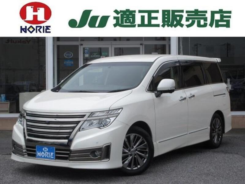 NISSAN ELGRAND