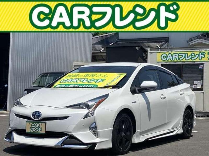 TOYOTA PRIUS