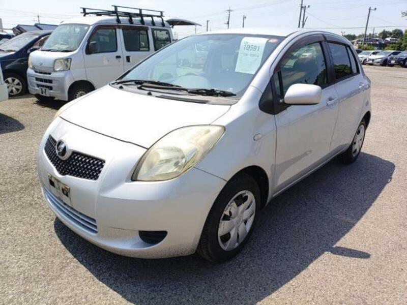 TOYOTA VITZ