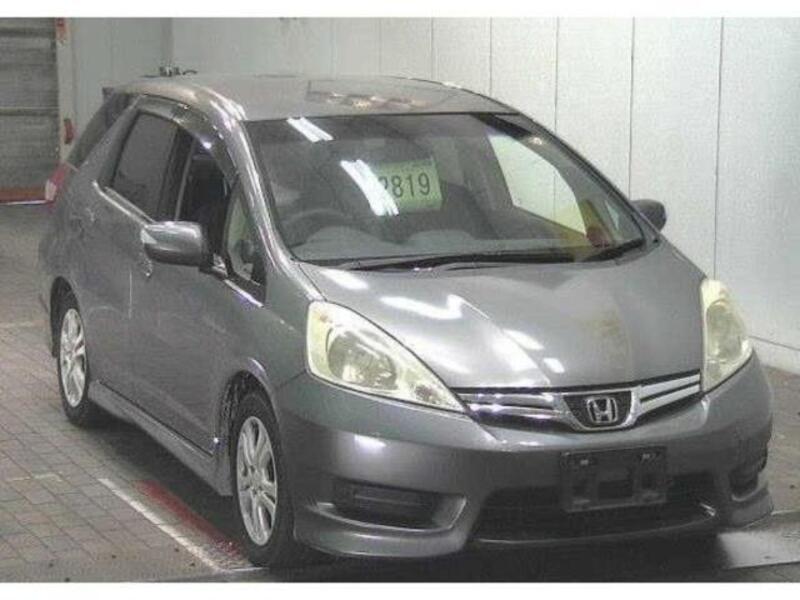 HONDA FIT SHUTTLE